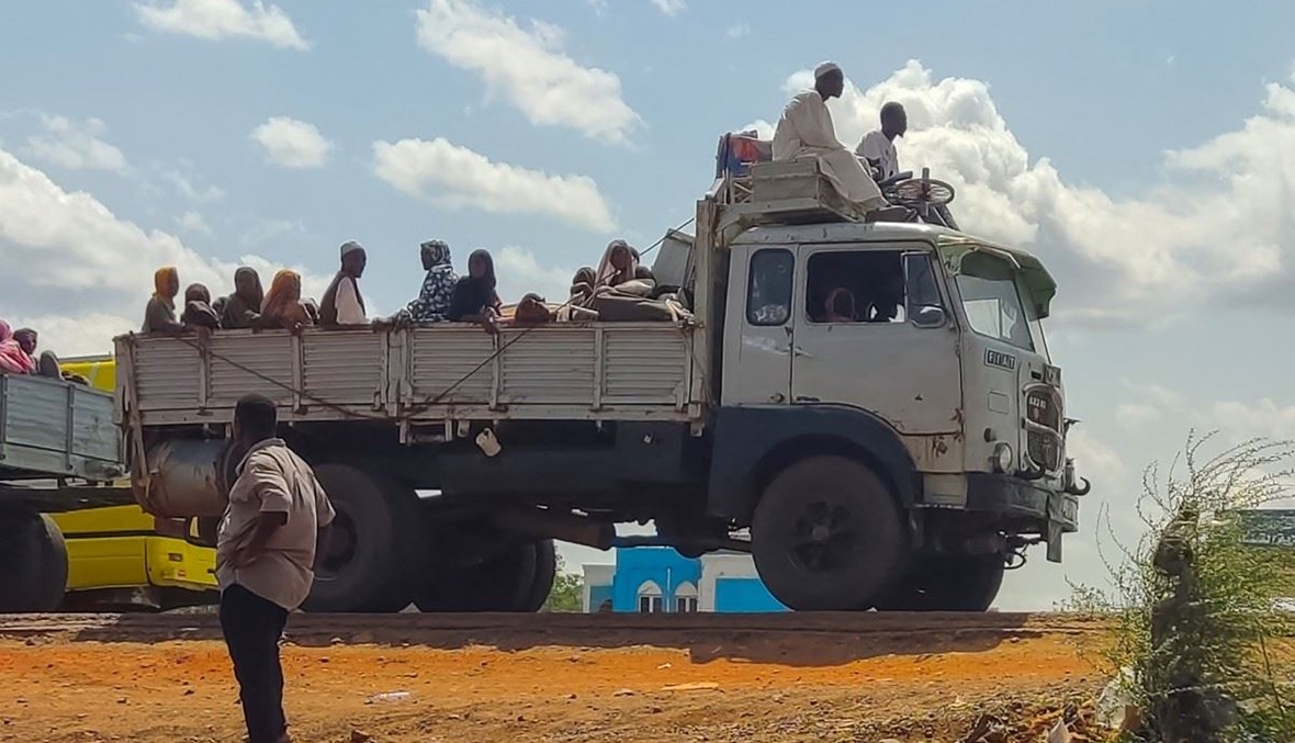 "الدعم السريع" يدخل سنجة... الجيش السوداني صامت وحرب الجسور تعود