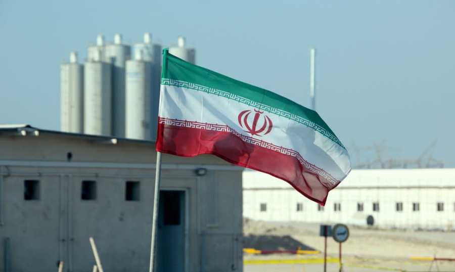 إيران: دعم السعودية جهود أمريكا لتمديد حظر السلاح على طهران مزحة مريرة