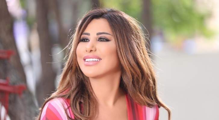 نجوى كرم أول فنان لبنانية تتواصل مع متابعيها بالصوت