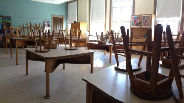إعادة فتح المدارس الابتدائية في كيبيك: ترودو حذِر ويولي قلق الأهالي أهمية كُبرى